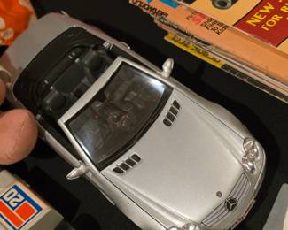 Maisto Premiere Edition Mercedes-Benz