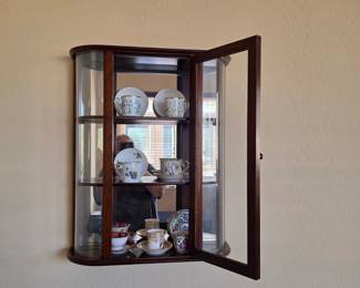 Vintage Bombay Company Curved Glass Mirrored Wall Curio Cabinet