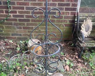 Vintage Wrought Iron Fleur-de-Lis Plant Stand