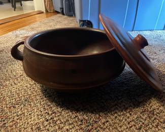 Vintage Terracotta Casserole Dish with Lid - Mediterranean Style