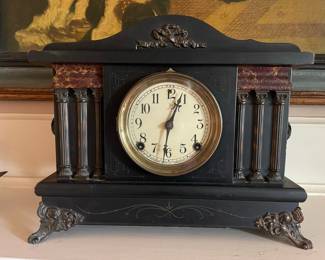 Vintage Sessions Black Adamantine 6-Column Mantle Clock