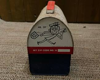 Aladdin Industries U.S. Mail Lunchbox