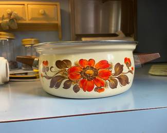 Moneta Enamel Stock Pot