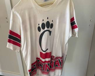 Vintage 90s University of Cincinnati Bearcats T-Shirt by Salem Sportswear