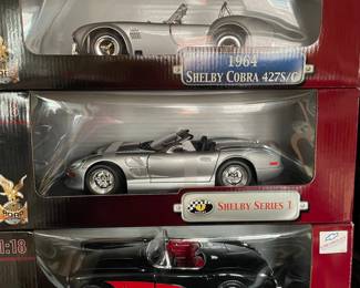 Maisto and Road Legends 1:18 Scale Die-Cast Model Cars - Shelby Cobra Collection