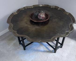 Vintage Hollywood Regency brass table