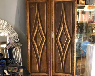 Paul And impressive carved wood doors