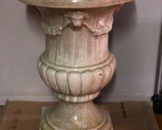 Giant urn