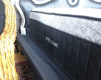 Intellibed King ‘Mattress on an adjustable remote controlled platform. We seem to be missing two bolts for the platform. Mattress cost $8,000 new. Headboard set separate.