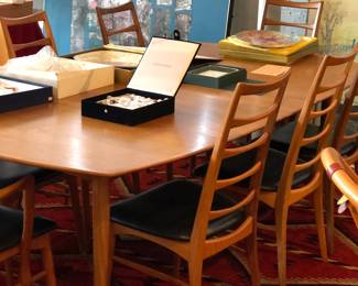 Mid-century decor on consignment from other estates