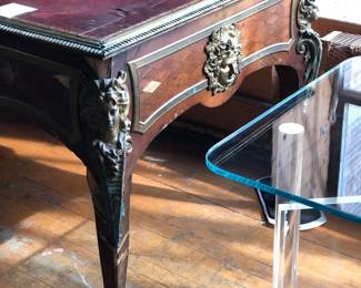 Consignment from a different estate
