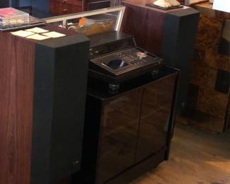 High-end vintage stereo sound system components