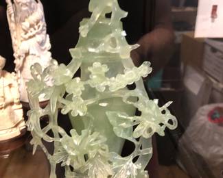 Carved Chinese hard stone with breaks on top lid