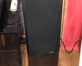 High-end vintage stereo sound system components