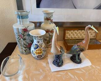 Vintage Chinese export-style porcelain figurines