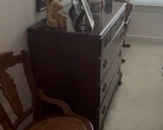 Drexel Furniture Vintage Solid Mahogany Georgian Dresser - Late 20th Century