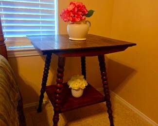 Bobbin / Spool Leg Table (Multiple)