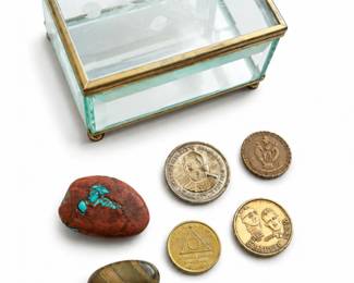 118 VintageTrinketBoxTokensStoneCollection