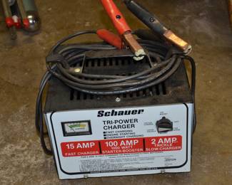CAR BATTERY CHARGER