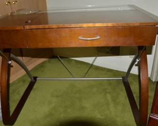 COMPUTER TABLE/DESK