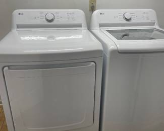 $400 Washer & dryer 