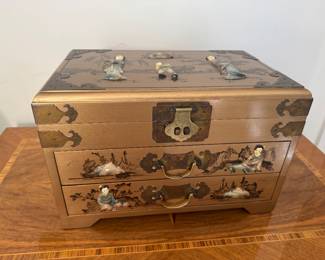 $80 Jewelry box 