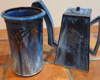 Kaddimm pottery teapot. William Campbell pottery vase