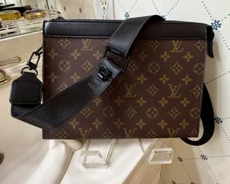 Fun designer-ish bag