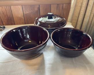 Vintage Mar Crest Daisy Dot Bowls