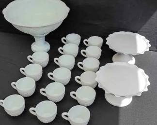 OM295Vintage Milk Glass Set And More