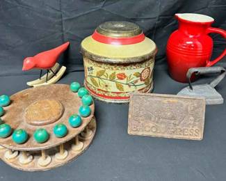 OM382Vintage Kitchen Decor Cast Iron Bacon Press, Old Iron, Fiesta Jug, Tin  Toy