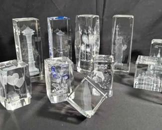 OM3143D Laser Engraved Optical Glass Crystal Cube Paperweights