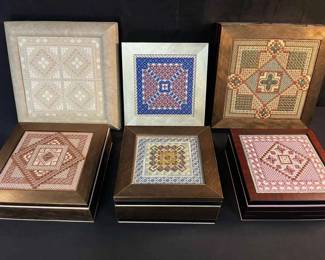 OM161Handmade Boxes With Needlepoint