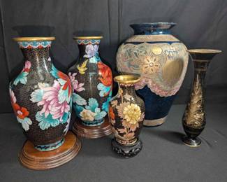 OM272VVintage Asian Cloisonn Enamel Vases