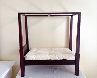 Miniature Four Poster Canopy Doll Bed