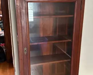 Vintage Victorian Style Cabinet Bookcase