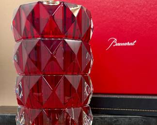 Baccarat LOUXOR round vase in deep red