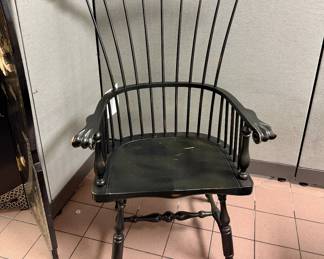 Philadelphia comb back Windsor armchair
