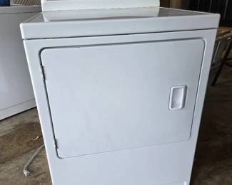 Amana Gas Dryer  Model NDG2335AWW