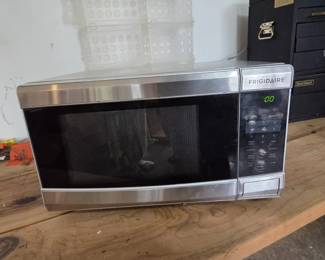 Frigidaire Stainless Steel Countertop Microwave