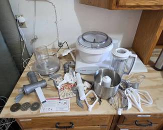 Bosch Universal Plus 800W Mixer with Large Assortment of Attachments