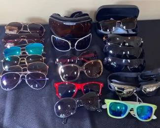Sunglasses ,Smith,Sonoma, LC, Guess,,Harvard,Andrea Jovinie , Ect