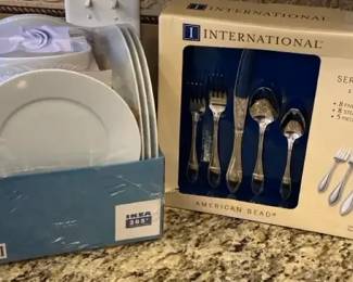 18 Pcs Set Of Off White IKEA PLATES SAUCERS AND BOWLES, international 53 Piece Serving Set