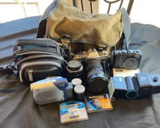 Canon Digital Video Camcorder Cannon Cameras With Accessories