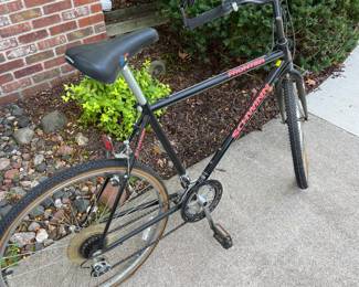 26” Schwinn Frontier Mountain Bike