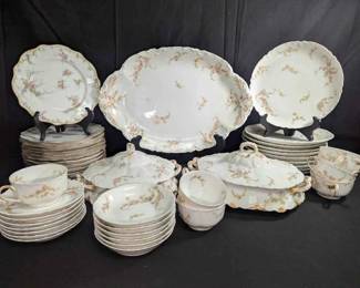 OM311Vintage Limoges Floral Dinnerware Set