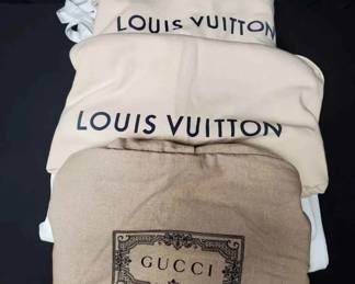 OM296Designer Garment Bags