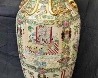 OM165VLarge Chinese Famille Rose Porcelain Floor Vase With Stand