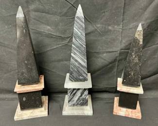 OM289Vintage Marble Obelisks