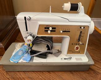 Singer Sewing Machine